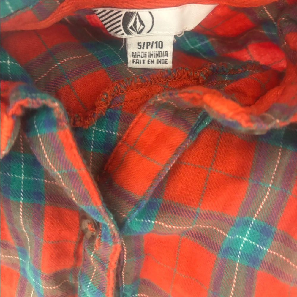 Volcom Small Red Tie Dye Button Up Top! - image 2